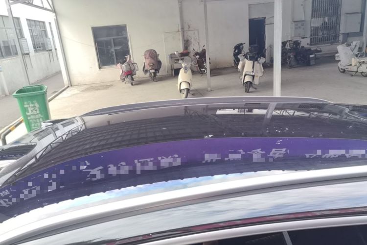 Used Nio ET5T 2025 75 kWh Touring Roof