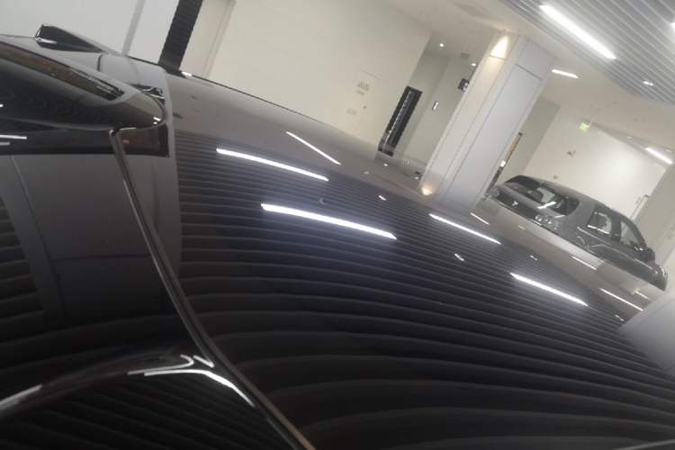 Used Nio ET5T 2025 Model Champion Commemorative Edition, 75kWh Touring Roof