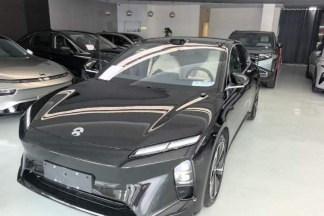 Used Nio ET5T 2025 75 kWh Touring