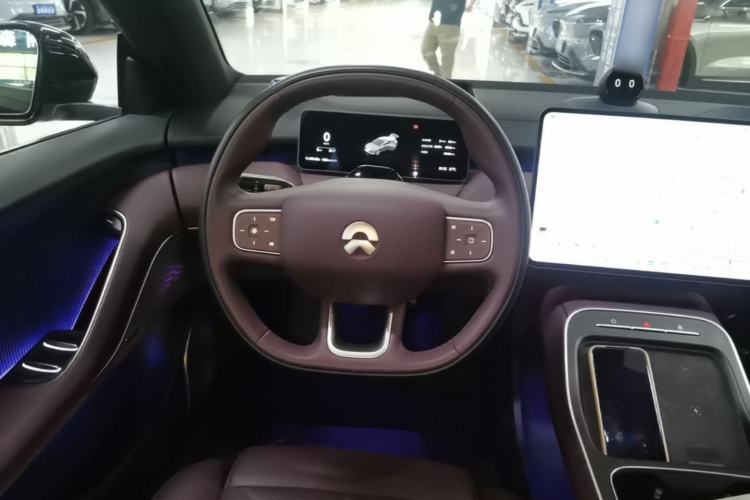 Used Nio ET5T 2025 75 kWh Touring Steering Wheel