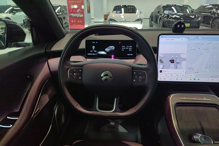 Used Nio ET5T 2025 75 kWh Touring Steering Wheel