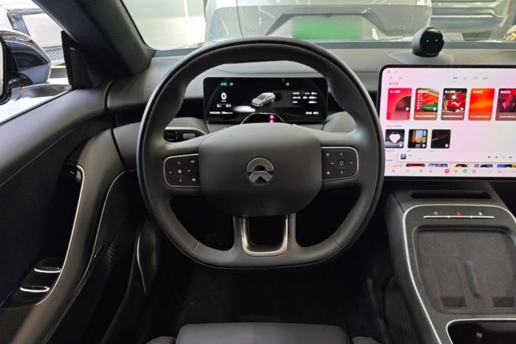 Used Nio ET5T 2025 100kWh Touring Steering Wheel