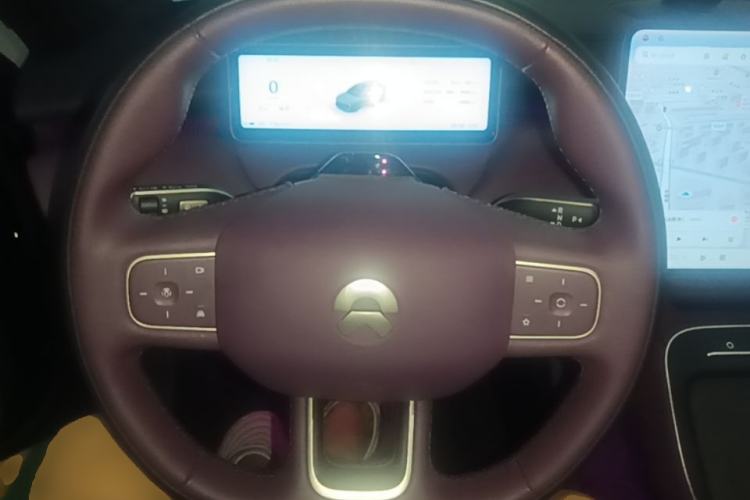 Used Nio ET5T 2025 75 kWh Touring Steering Wheel