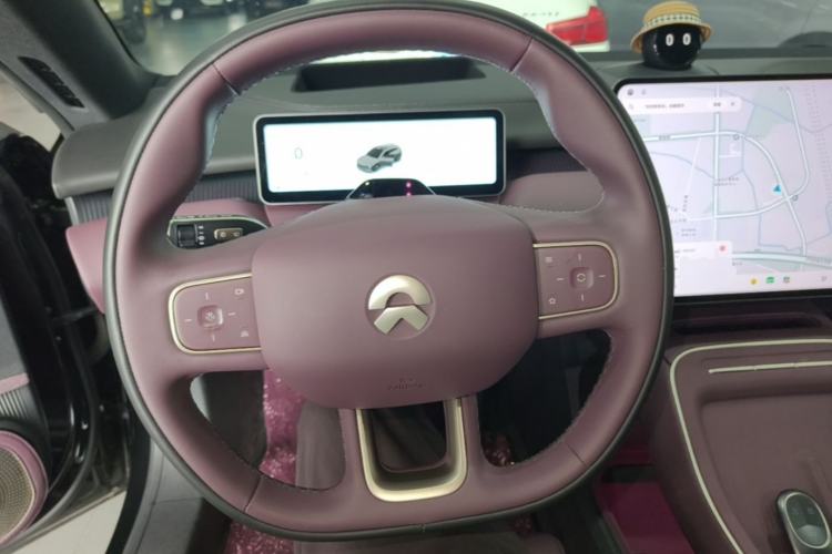 Used Nio ET5T 2025 75 kWh Touring Steering Wheel