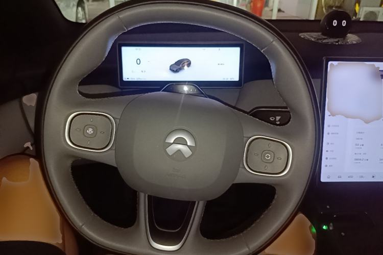 Used Nio ET5T 2025 75 kWh Touring Steering Wheel