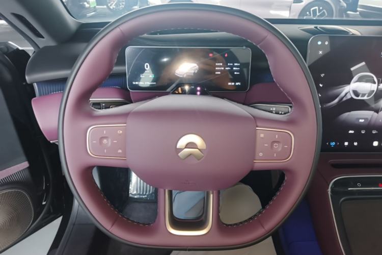 Used Nio ET5T 2025 75 kWh Touring Steering Wheel