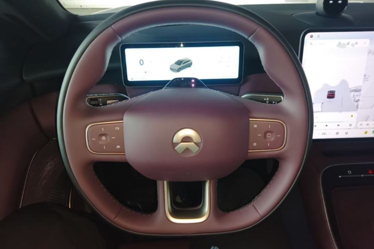 Used Nio ET5T 2025 75 kWh Touring Steering Wheel