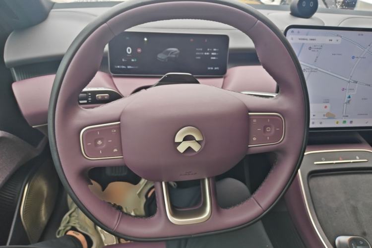 Used Nio ET5T 2025 75 kWh Touring Steering Wheel