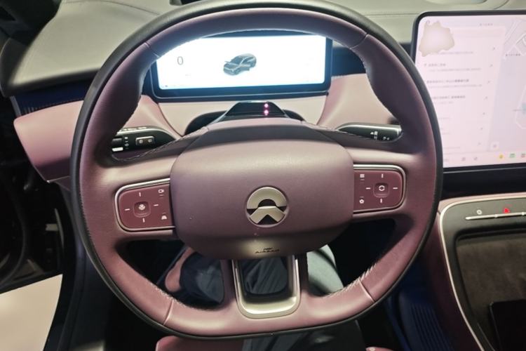 Used Nio ET5T 2025 75 kWh Touring Steering Wheel