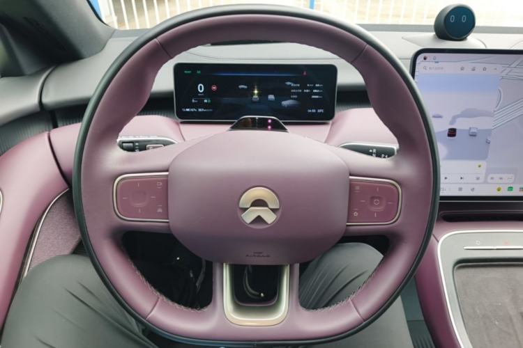 Used Nio ET5T 2025 75 kWh Touring Steering Wheel