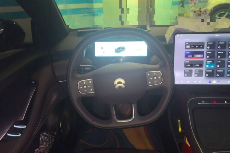 Used Nio ET5T 2025 75 kWh Touring Steering Wheel