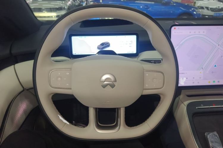 Used Nio ET5T 2025 75 kWh Touring Steering Wheel