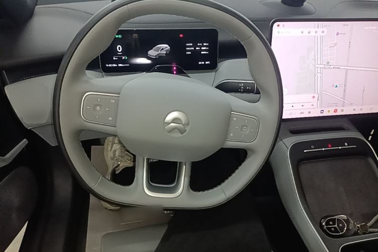 Used Nio ET5T 2025 75 kWh Touring Steering Wheel