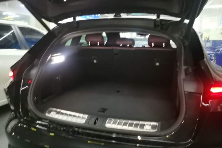 Used Nio ET5T 2025 75 kWh Touring Trunk