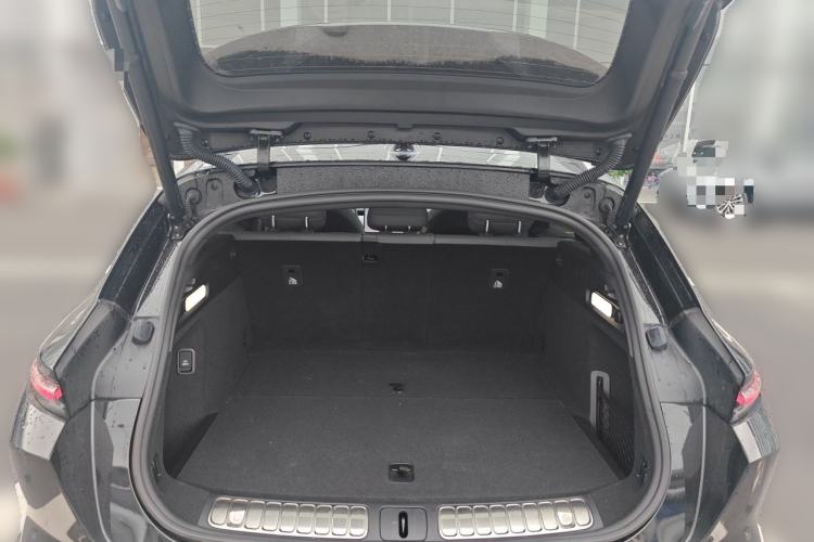 Used Nio ET5T 2025 75 kWh Touring Trunk