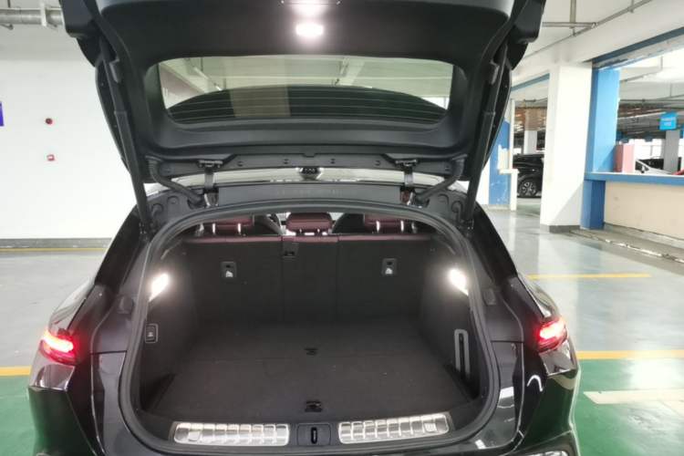Used Nio ET5T 2025 75 kWh Touring Trunk