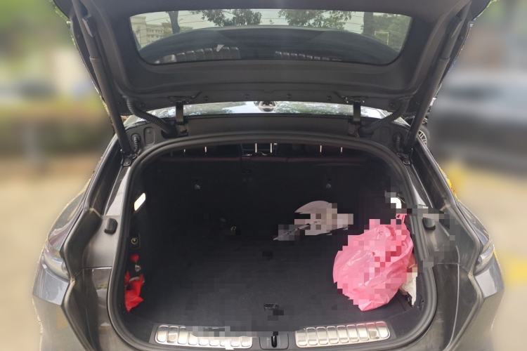 Used Nio ET5T 2025 75 kWh Touring Trunk