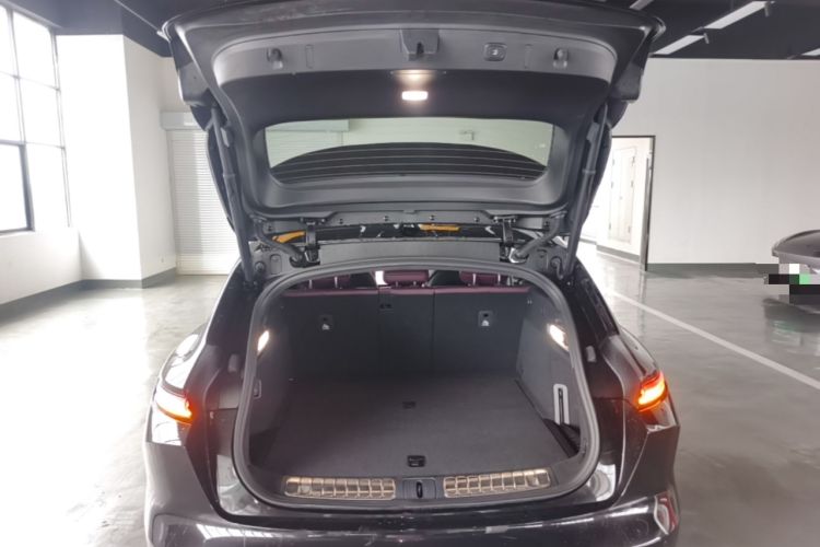 Used Nio ET5T 2025 75 kWh Touring Trunk
