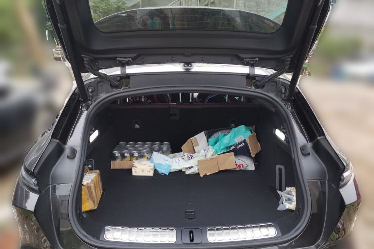 Used Nio ET5T 2025 75 kWh Touring Trunk