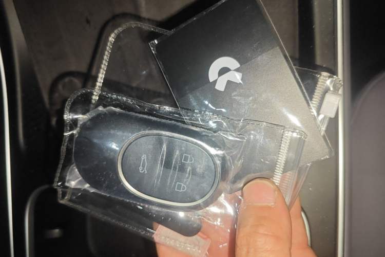 Used Nio ET5T 2025 75 kWh Touring Vehicle Key