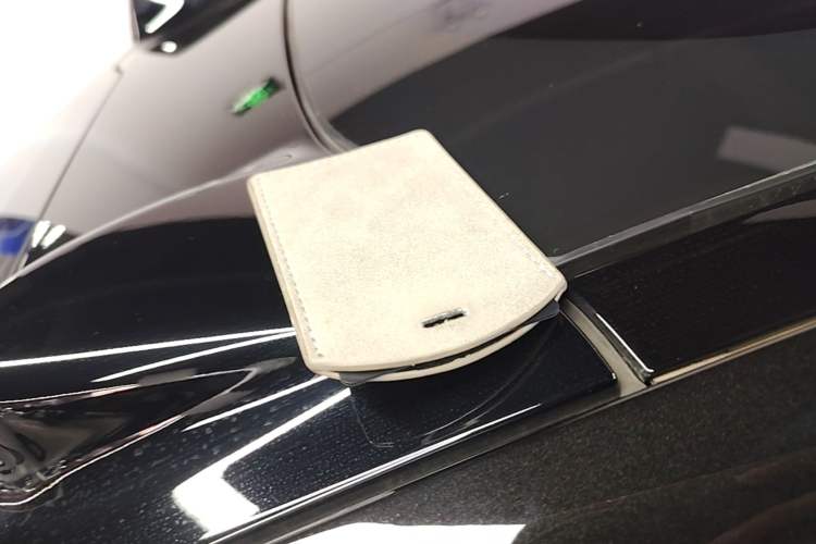 Used Nio ET5T 2025 75 kWh Touring Vehicle Key