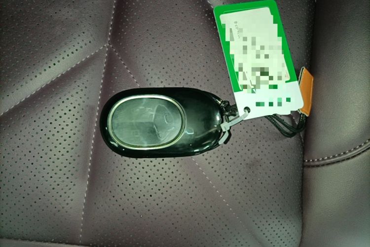 Used Nio ET5T 2025 75 kWh Touring Vehicle Key