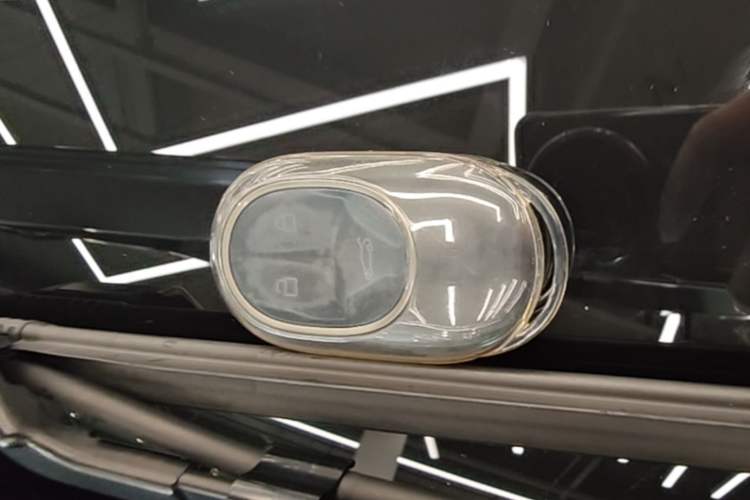 Used Nio ET5T 2025 75 kWh Touring Vehicle Key