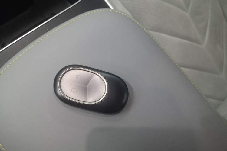 Used Nio ET5T 2025 Model Champion Commemorative Edition, 75kWh Touring Vehicle Key