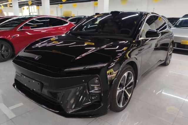 Used Nio ET5T 2025 75 kWh Touring
