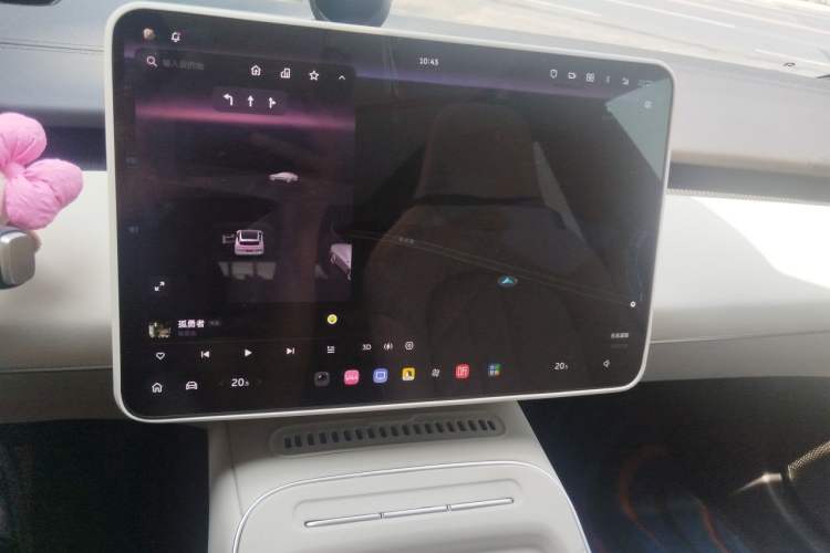 Used Nio ET5T 2025 75 kWh Touring Audio And AC Panel
