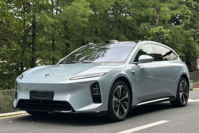 Used Nio ET5T 2025 75 kWh Touring