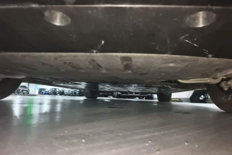 Used Nio ET5T 2025 75 kWh Touring Chassis Front