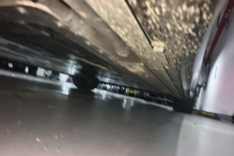 Used Nio ET5T 2025 75 kWh Touring Chassis Front Left