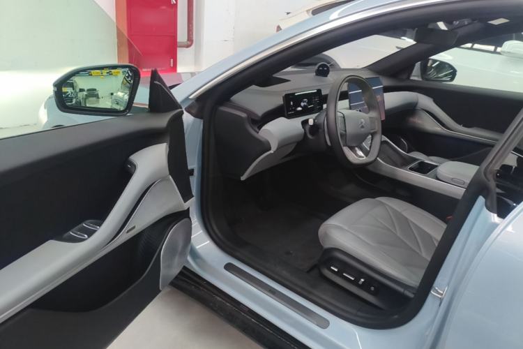 Used Nio ET5T 2025 75 kWh Touring Driver Seat