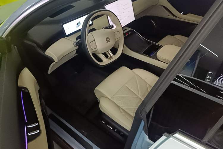 Used Nio ET5T 2025 75 kWh Touring Driver Seat