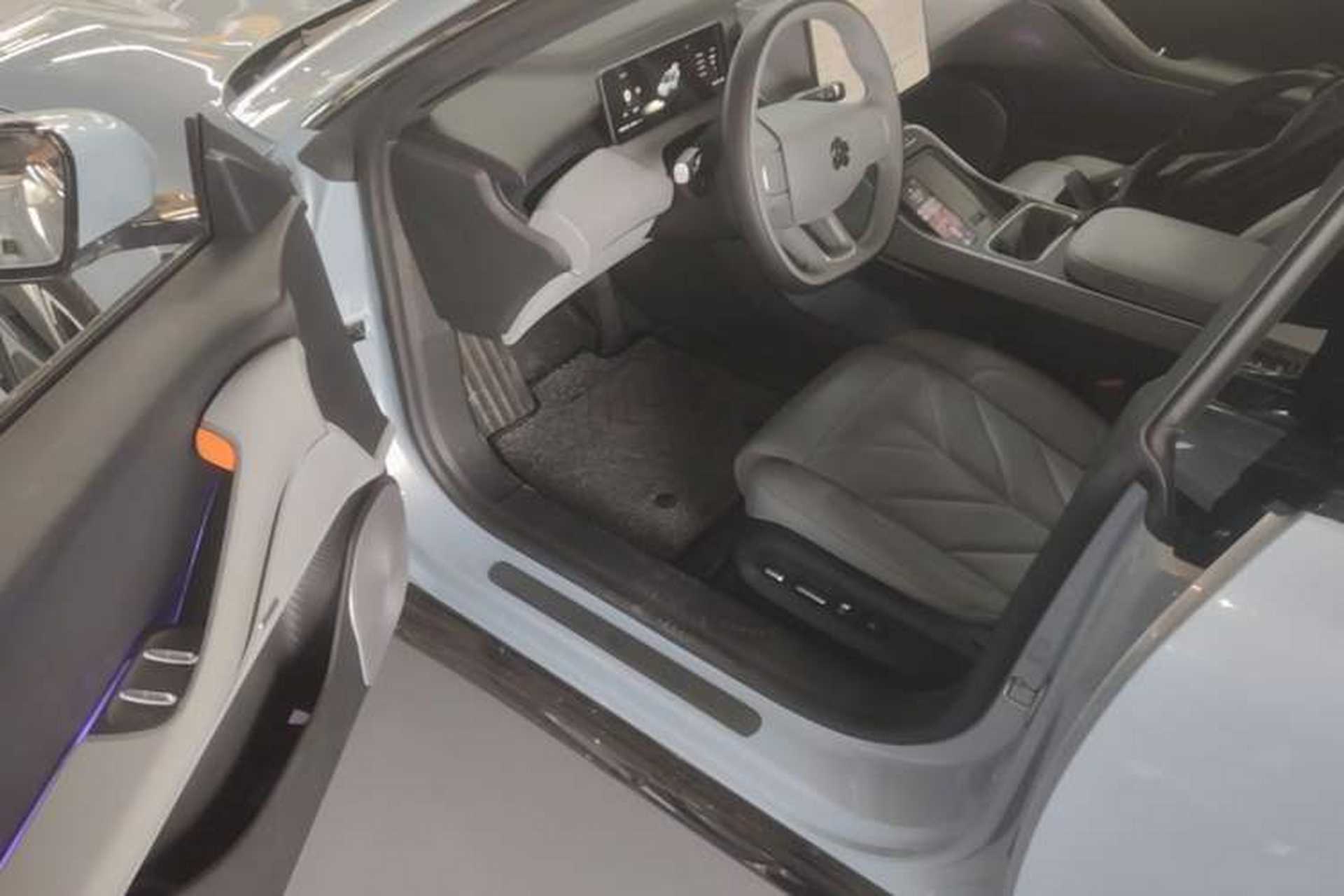 Used Nio ET5T 2025 75 kWh Touring Driver Seat