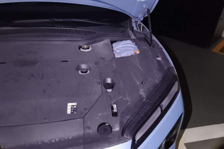 Used Nio ET5T 2025 75 kWh Touring Engine Bay Left
