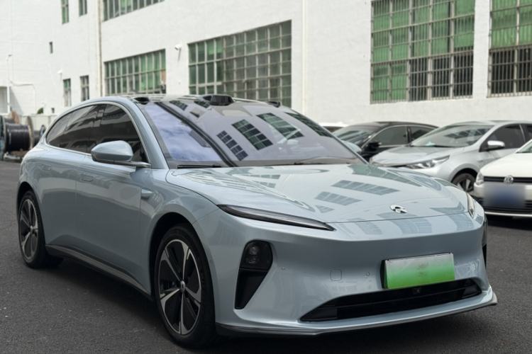 Used Nio ET5T 2025 75 kWh Touring Exterior 1
