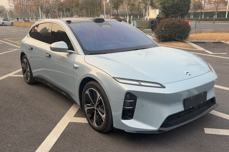 Used Nio ET5T 2025 75 kWh Touring Exterior 2