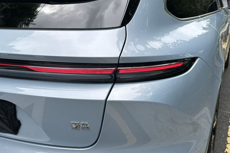 Used Nio ET5T 2025 75 kWh Touring Exterior 7