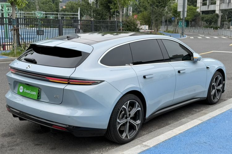 Used Nio ET5T 2025 75 kWh Touring Exterior 8