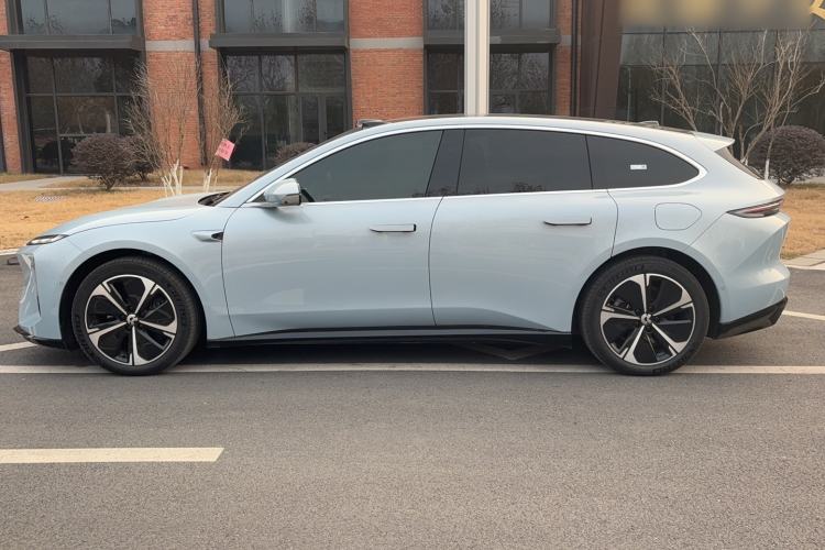 Used Nio ET5T 2025 75 kWh Touring Exterior 9