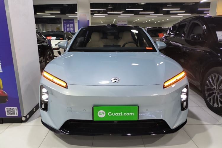 Used Nio ET5T 2025 75 kWh Touring Front