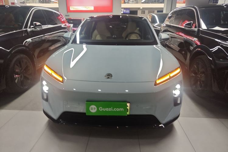 Used Nio ET5T 2025 75 kWh Touring Front