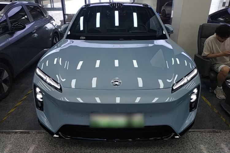 Used Nio ET5T 2025 75 kWh Touring Front