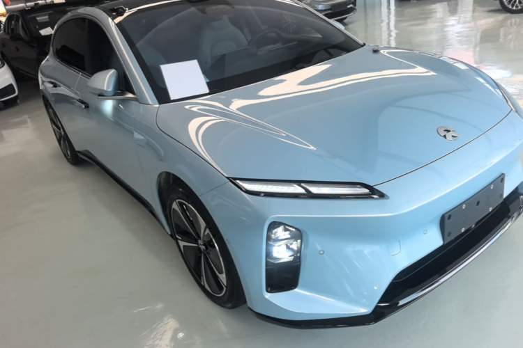 Used Nio ET5T 2025 75 kWh Touring Front Right 45 Deg