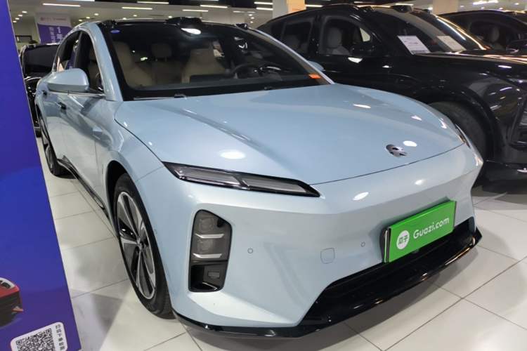 Used Nio ET5T 2025 75 kWh Touring Front Right 45 Deg
