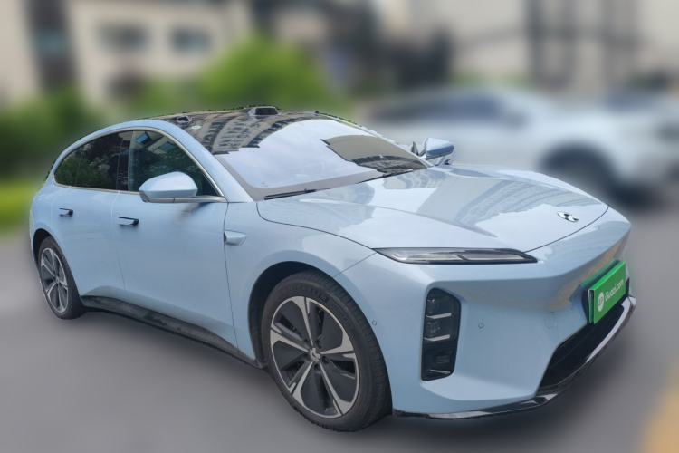 Used Nio ET5T 2025 75 kWh Touring Front Right 45 Deg