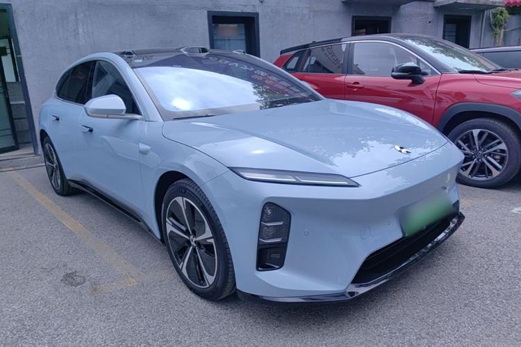 Used Nio ET5T 2025 75 kWh Touring Front Right 45 Deg