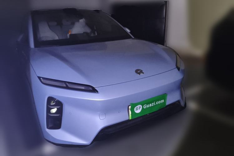 Used Nio ET5T 2025 75 kWh Touring Front Right 45 Deg